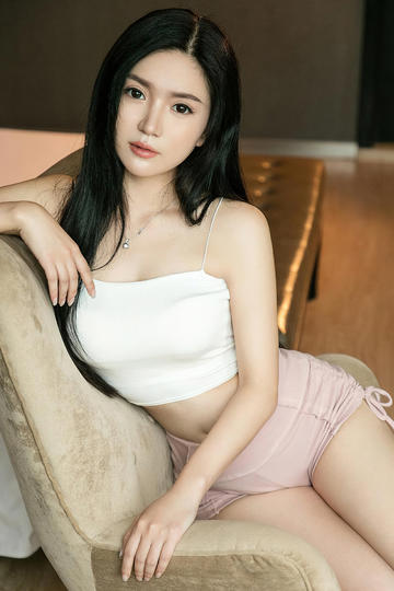 她在民国养鬼仙