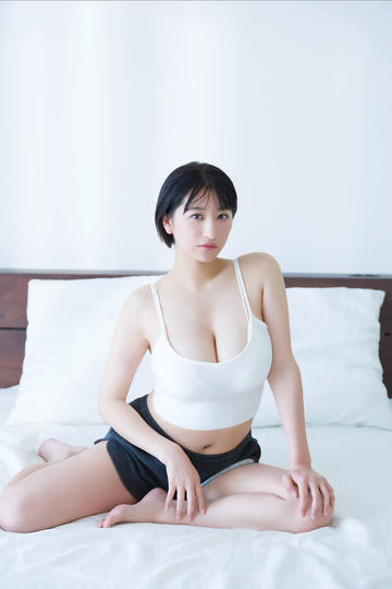 欧美日韩肏屄乱轮小说网